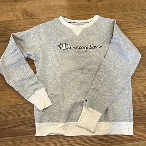 Women’s champion sweatshirt
